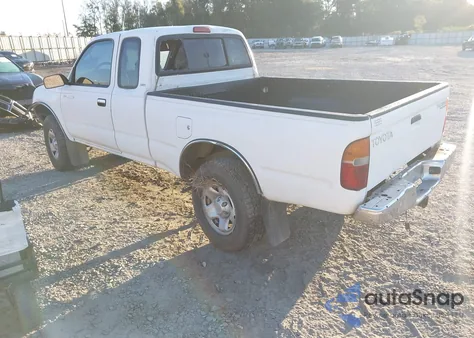 1999 Toyota Tacoma Prerunner z USA, uszkodzony, nr VIN 4TASM92N5XZ568787